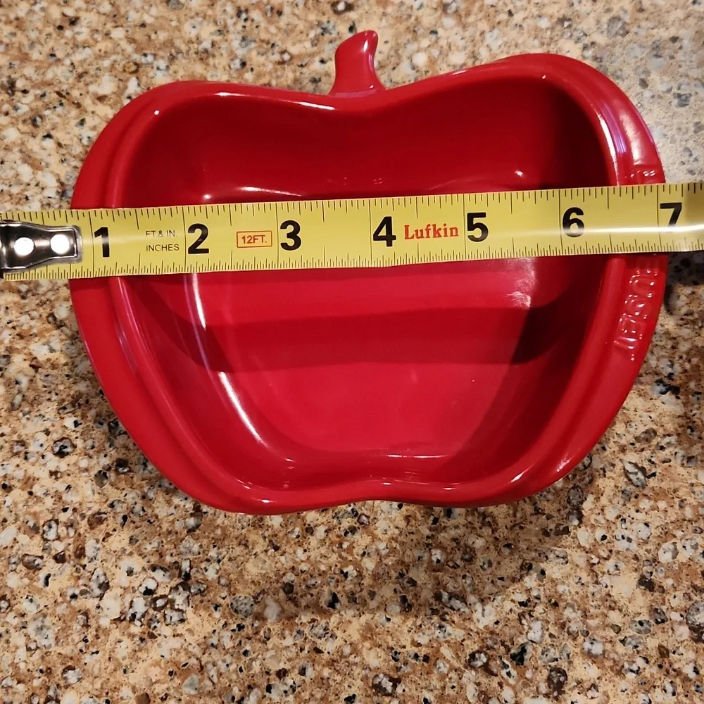 Le Creuset red Apple